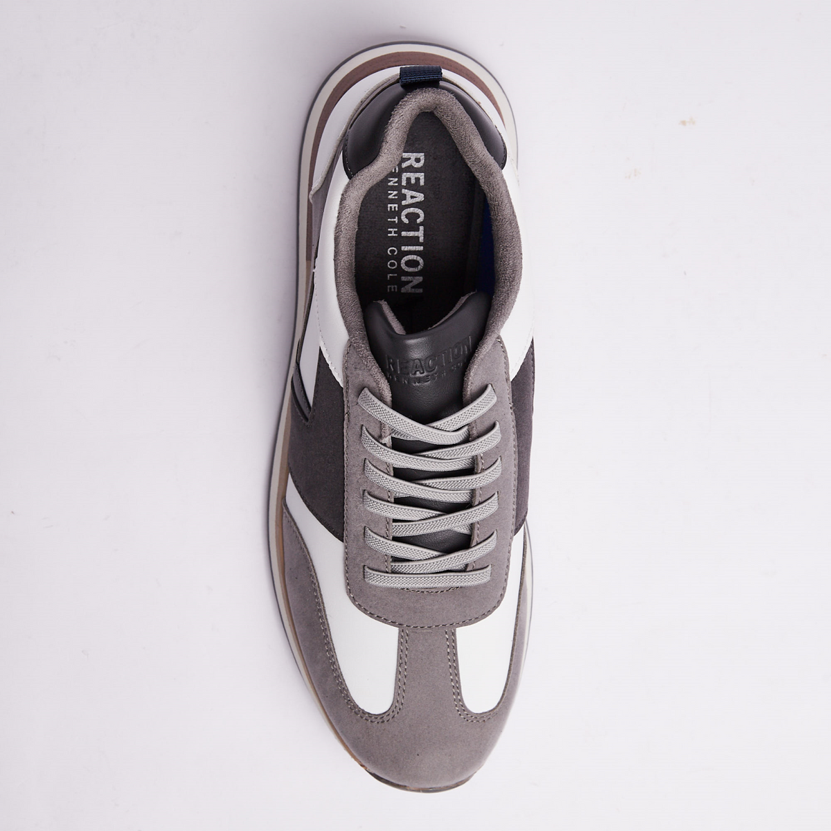 STRIDE EDGE SNEAKER  