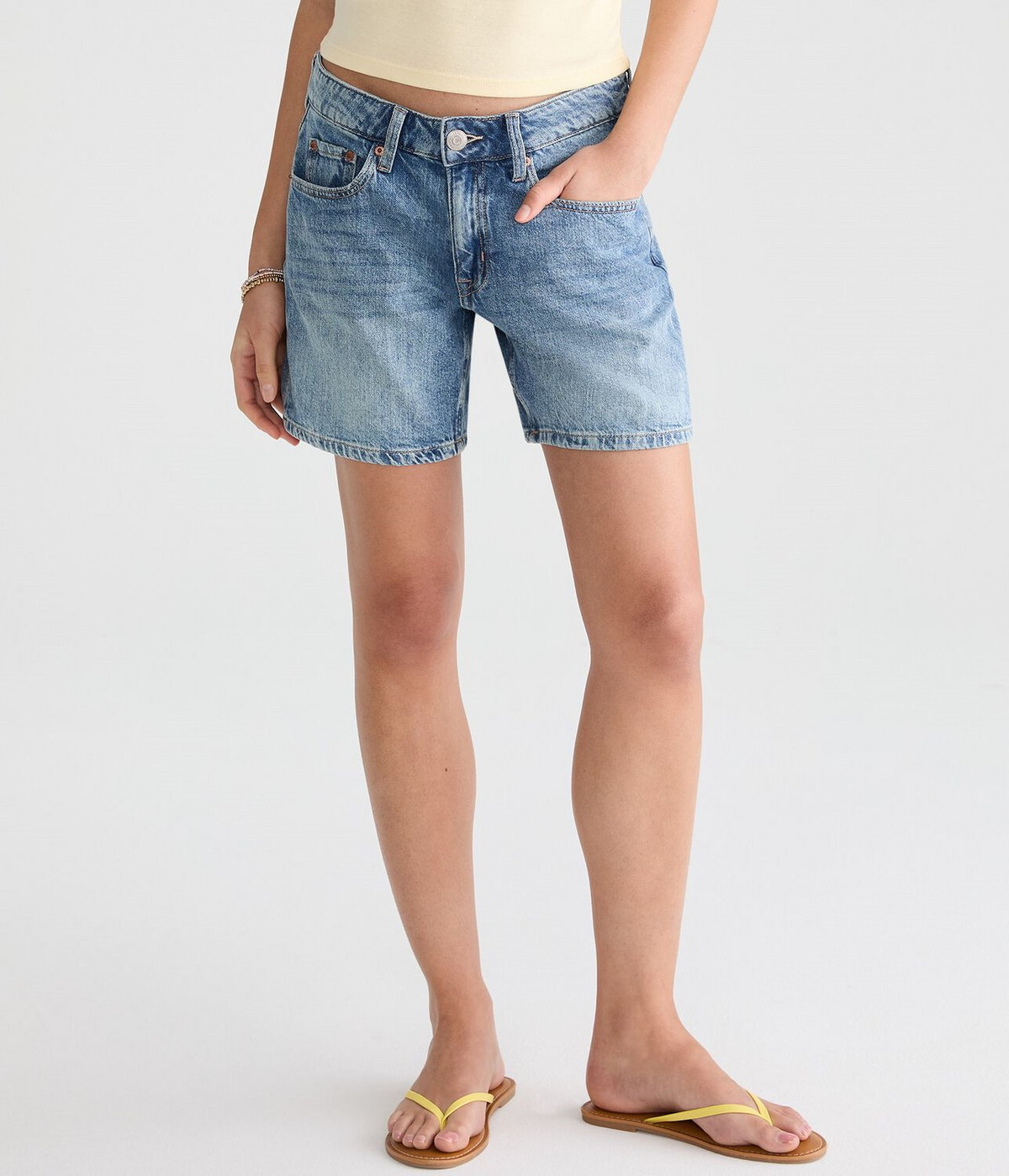 AERO GIRLS WOVEN SHORTS  