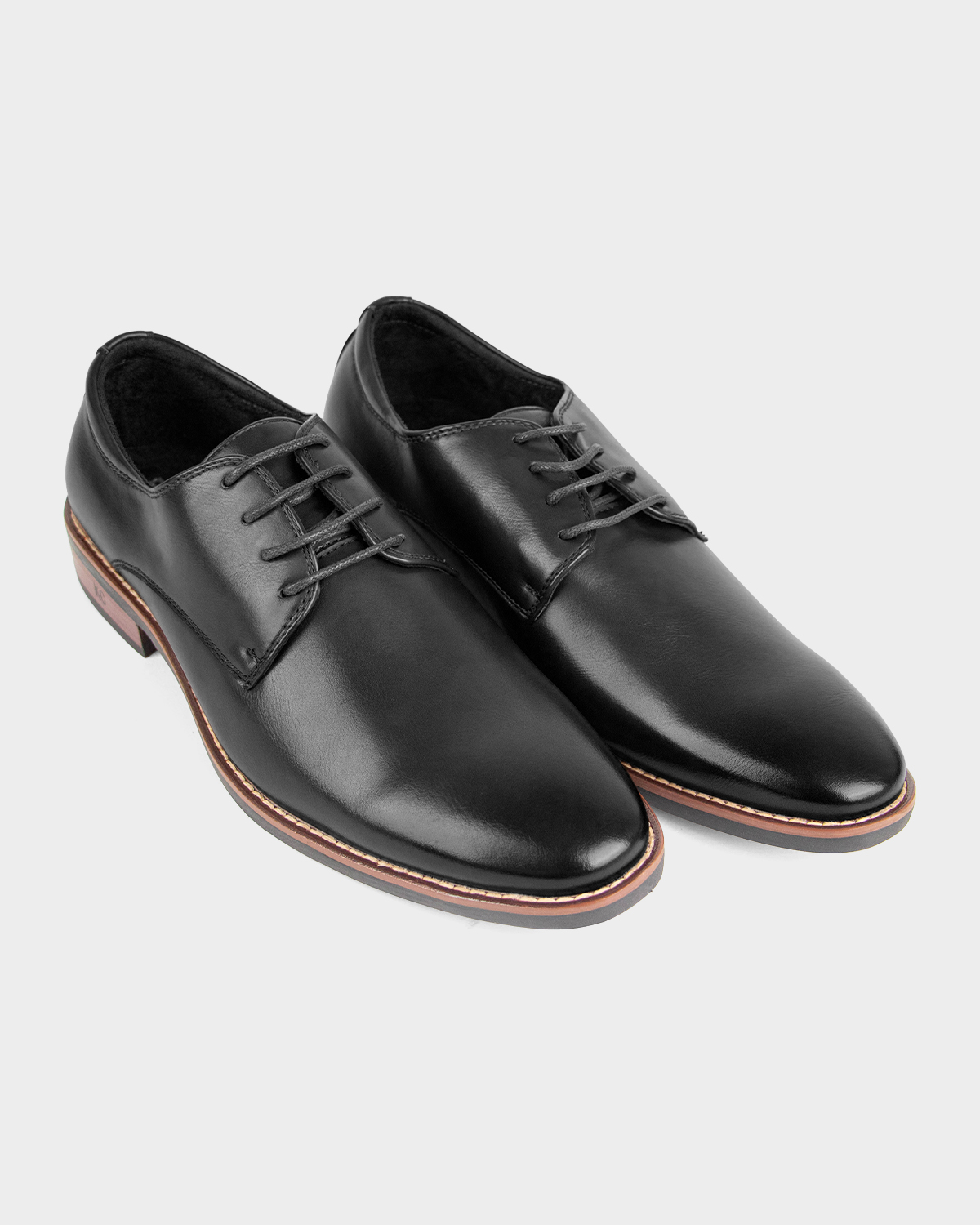 ALMER PLAIN TOE CAP KENNETH COLE 