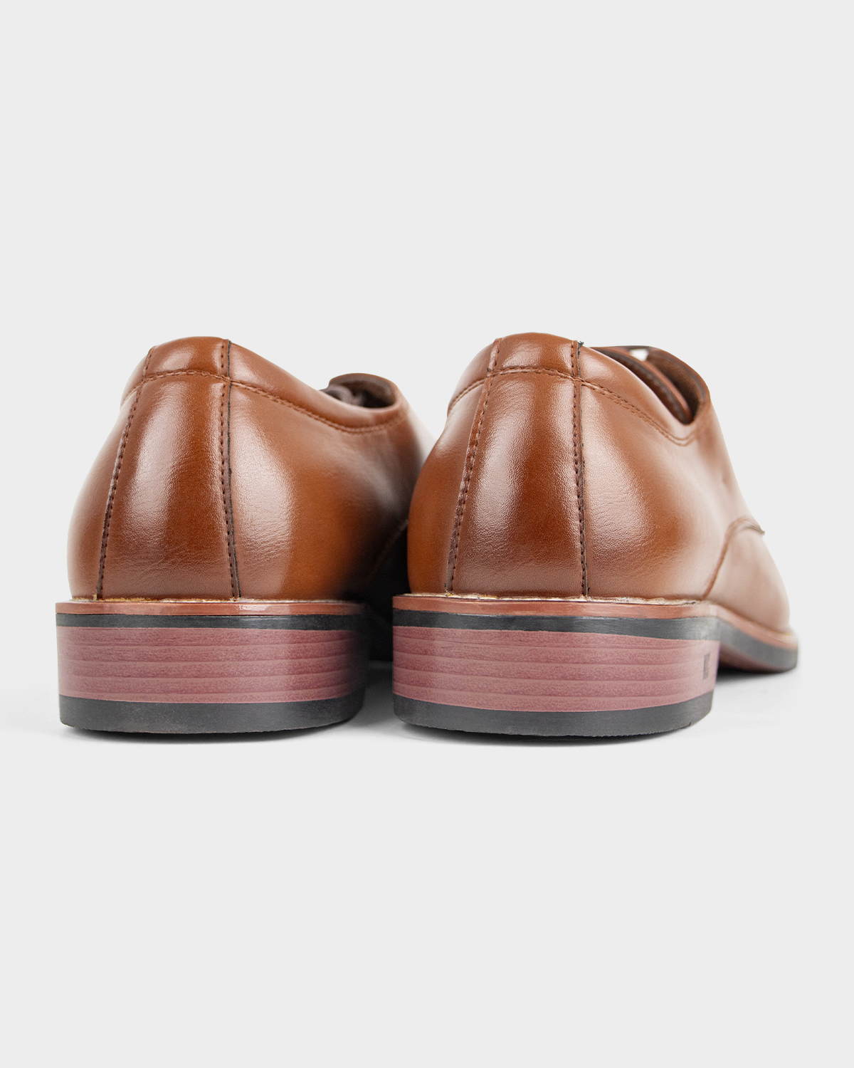 ALMER PLAIN TOE CAP KENNETH COLE 