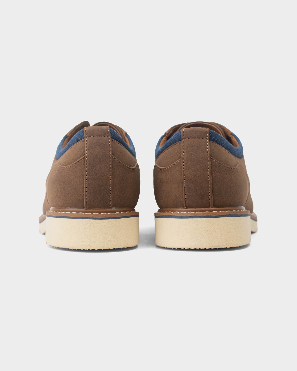 CONNECT THE DOTS KENNETH COLE 