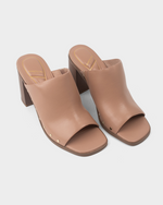 DOLLY HEEL SANDAL KENNET COLE   